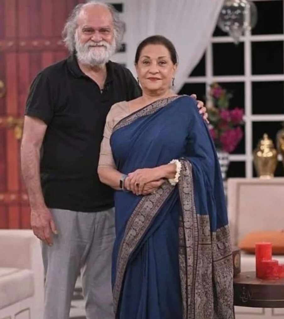  ثمینہ نے 72 سال کی عمر میں منظر صہبائی سے شادی کی جو ان سے 2 سال چھوٹے ہیں۔ (تصویر بشکریہ: Instagram: @samina_tv)