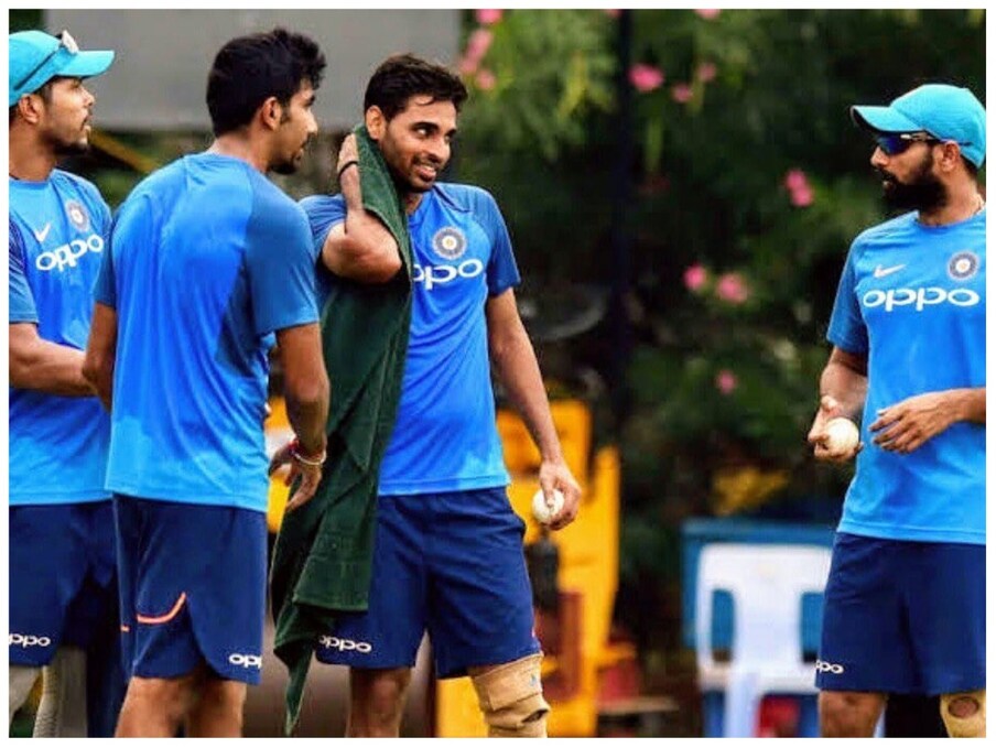  بھونیشور (Bhuvneshwar Kumar ) کمار طویل عرصے تک زخمی رہنے کے بعد ٹی ٹوئنٹی ٹیم میں لوٹے تھے۔ انہوں نے گزشتہ سال آسٹریلیا میں ہونے والے ٹی ٹوئنٹی ورلڈ کپ کی ٹیم میں بھی جگہ بنائی تھی۔ ان کا نام اس ٹیم میں بھی تھا جو ٹی ٹوئنٹی ورلڈ کپ کے بعد نیوزی لینڈ کے دورے پر گئی تھی۔ بھونیشور کمار نے نومبر 2022 کے اس دورے کے بعد سے کوئی میچ نہیں کھیلا ہے۔ اور انہوں نے آخری ون ڈے جنوری 2022 میں کھیلا تھا۔-(بھونیشور کمار/انسٹاگرام)