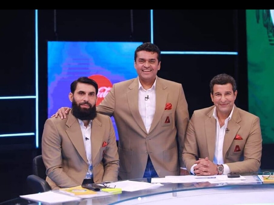  لیجنڈ کرکٹر مصباح الحق نے آئی پی ایل میں بنگلورو کی نمائندگی کی تھی۔ انہوں نے آئی پی ایل میں 8 میچ کھیلے جس میں وہ 117 رنز ہی بنا سکے۔ وہ پی ایس ایل میں پشاور زلمی کے لئے کھیل چکے ہیں۔ (Misbah Ul haq instagram)