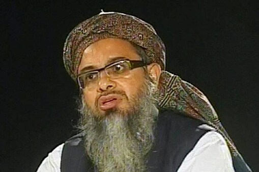 کرناٹک میں ریزرویشن مذہب کی بنیاد پر نہیں ہے اور نہ ہی تمام مسلمان اس سے فائدہ اٹھا رہے ہیں۔ اس زمرے میں صرف 12 پسماندہ مسلم ذاتیں ہیں۔ ان حقائق کے باوجود کرناٹک حکومت کا مسلمانوں کے لیے ریزرویشن ختم کرنے اور ووکلنگا اور لنگایت برادریوں کے لیے ریزرویشن بڑھانے کا اقدام انتخابی موقع پرستی اور کھلم کھلا خوشامد کی ایک مثال ہے ۔