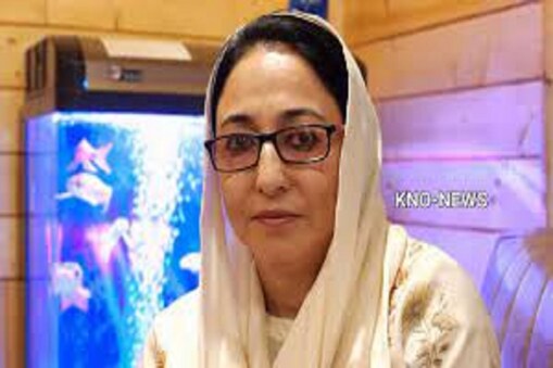درخشاں اندرابی نے کہا کہ انہیں کئی لوگوں نے استدعا کی کہ جموں و کشمیر میں اپنی ہلال کمیٹی تشکیل دینے کے لئے اقدامات کئے جائیں اور لوگوں کی امنگوں کے مطابق یہاں ہلال کمیٹی تشکیل دینے پر غور کیا جائے گا۔ 