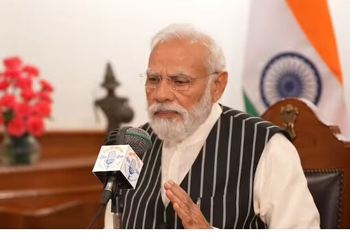 Mann Ki Baat @100: اترپردیش کے 300 سے زیادہ مدارس میں سنا گیا وزیراعظم مودی کا 'من کی بات' پروگرام