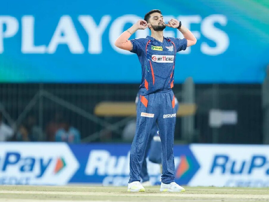  ممبئی انڈینز سے ہار کے بعد اس پورے معاملہ پر اب نوین الحق کی طرف سے بھی بیان سامنے آیا ہے ۔ وراٹ کوہلی پر پوچھے گئے سوال پر نوین الحق نے کہا کہ میں بھیڑ کے ذریعہ طنز کئے جانے کا لطف اٹھا رہا تھا ، مجھے اچھا لگ رہا تھا کہ پوری بھیڑ وراٹ کوہلی اور یا پھر کسی دیگر کھلاڑی کا نام لے رہی تھی ۔ یہ وہ چیز ہے، جو مجھ میں مزید اچھا کیلئے جنون پیدا کرتی ہے۔ (IPL)