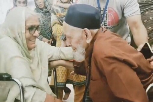 بچھڑے بھائی-بہن 75 سالوں بعد کرتاپور کاریڈور میں دوبارہ ملے، سوشل میڈیا کے ذریعے ہوا یہ ممکن
