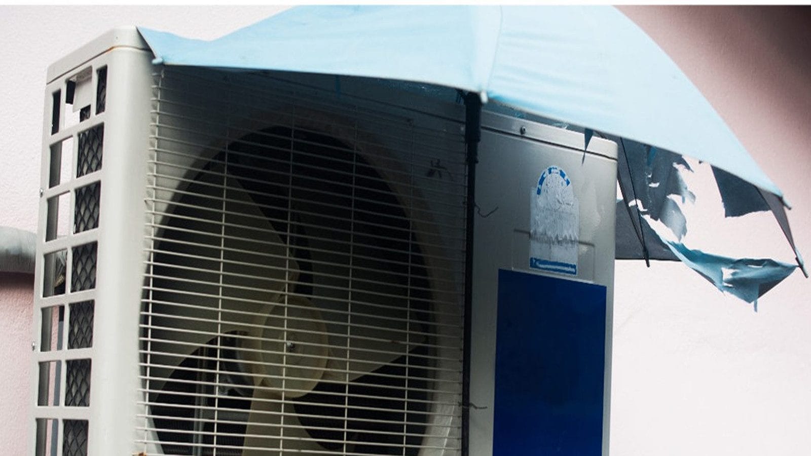 Is it safe to turn on ac during rain or affects on compressor air