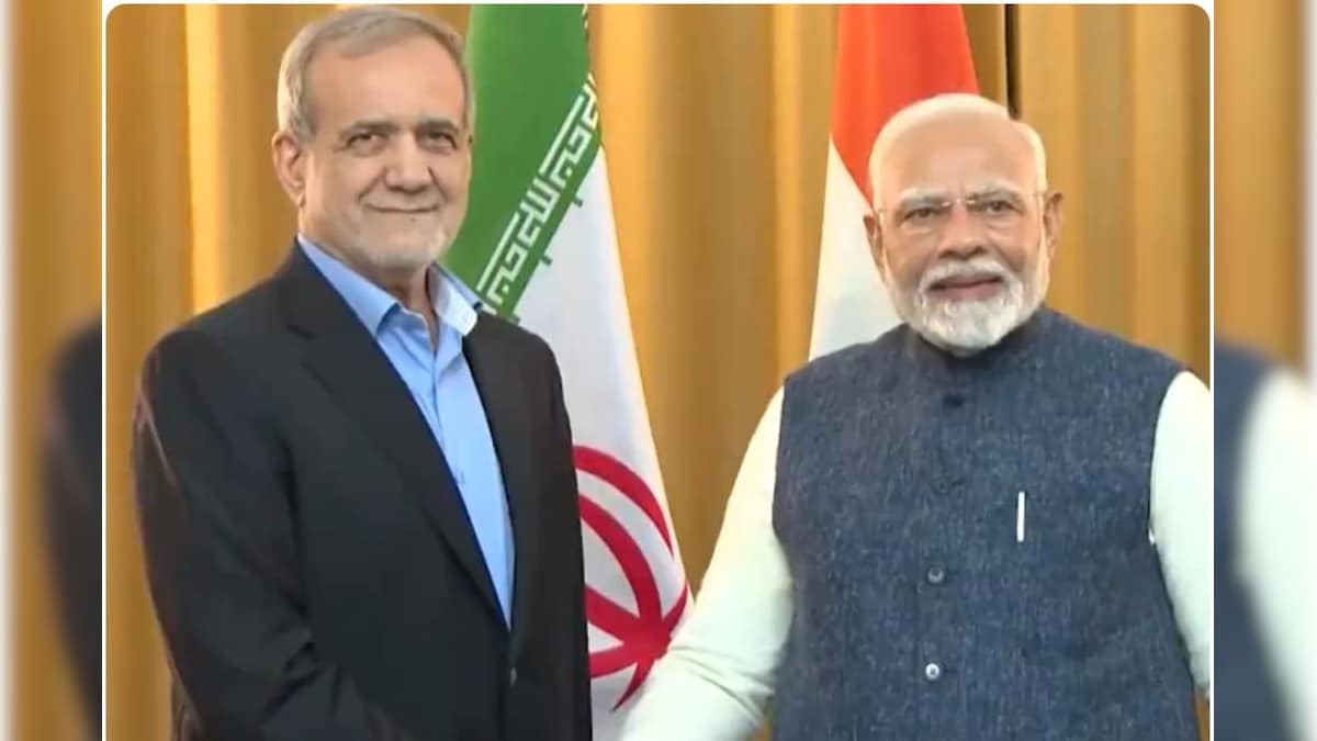 Brics summit 2024 iran president masoud pezeshkian met pm narendra modi ...