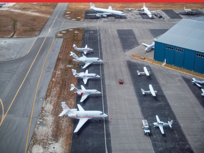 Town where everyone has plane , everyone has personal plane in unique town, unique town Cameron airpark, Cameron airpark , fly-in community , everyone has a plane in this town , fly-in communities usa