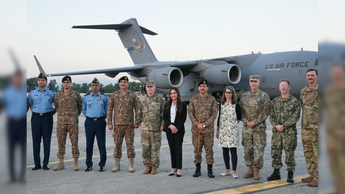 Pakistan floods crisis us military plane relief supplies landed nur ...