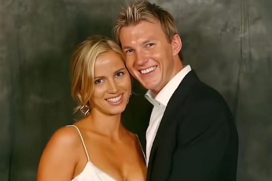 Cricket brett lee elizabeth kemp divorce in 2009 due to affair all you ...