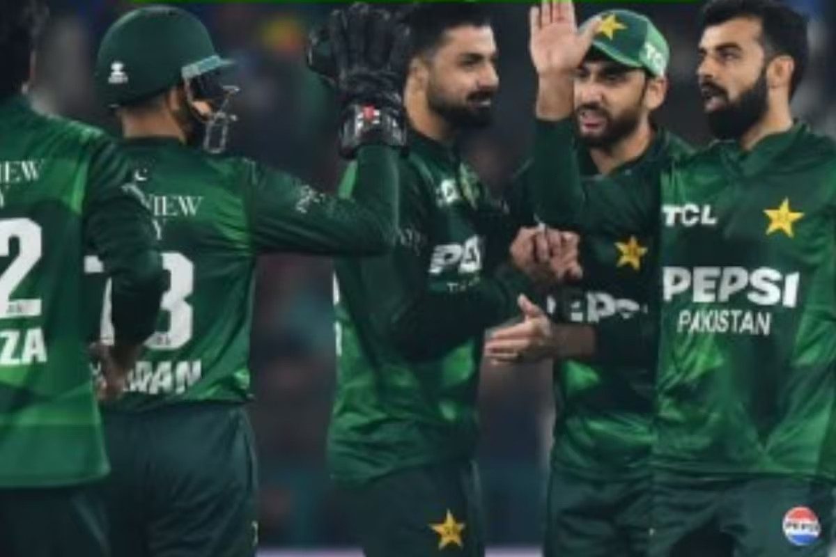Cricket pak vs aus travis head leads australia cricket team lose first ...