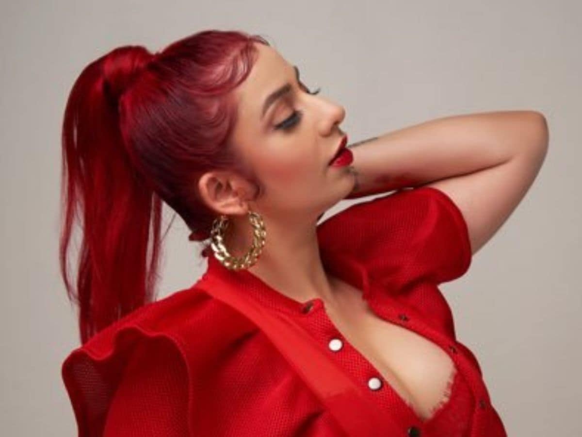 گلوکارہ جیسمین سینڈلاس کے کنسرٹ پروبال ، شائقین مایوس، پیسے واپس کرنے کا مطالبہ