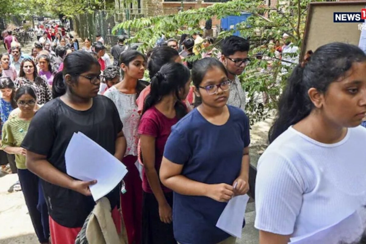 NEET UG امیدواروں کے لیے خوشخبری ! آن لائن ہوگا امتحان ، اتنے دل چلے گا امتحان NEET UG امیدواروں کے لیے خوشخبری ! آن لائن ہوگا امتحان ، اتنے دل چلے گا امتحان