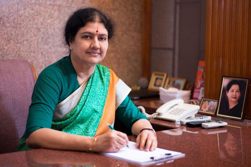 பண மதிப்பிழப்பின்போது சசிகலாவிடம் இருந்த தொகை எவ்வளவு?
