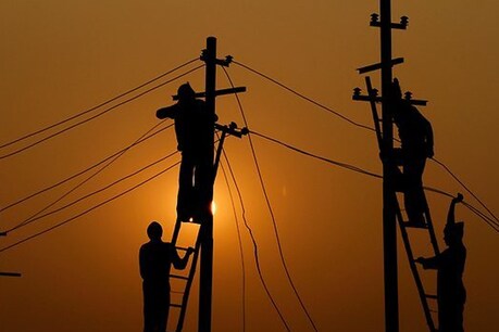 Chennai Power shutdown: சென்னையில் நாளை 7 மணி நேரம் மின்தடை ஏற்படும் பகுதிகள்! Chennai Power shutdown: சென்னையில் நாளை 7 மணி நேரம் மின்தடை ஏற்படும் பகுதிகள்!