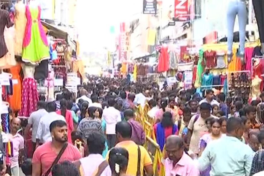 தி-நகர் கடைகளில் அலைமோதும் மக்கள்!