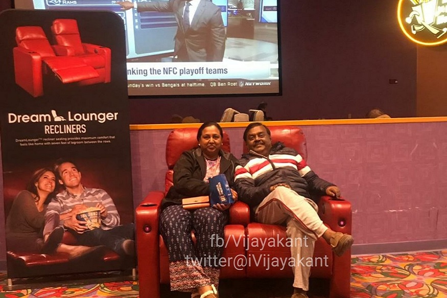 மனைவியுடன் படம் பார்த்து மகிழ்ந்த விஜயகாந்த்!