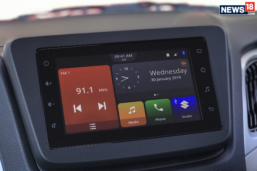  மிகப்பெரும் தொடுதிரை infotainment system அமைக்கப்பட்டுள்ளது. (Image: Siddharth Safaya/News18.com)