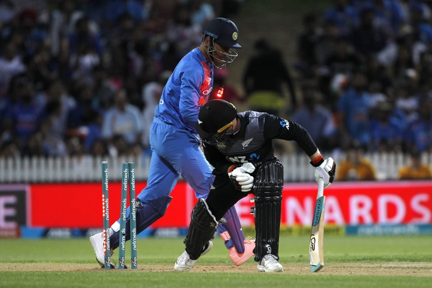 Dhoni Stumping, தோனி ஸ்டம்பிங்