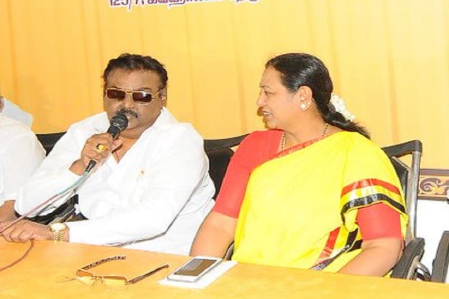 அவருக்கு, பதிலாக அவரது மனைவியும் தே.மு.தி.கவின் மகளிரணித் தலைவியுமான பிரேமலதா விஜயகாந்த்தான் தீவிர தேர்தல் பிரசாரத்தில் ஈடுபட்டுவந்தார். அவருக்கு, பதிலாக அவரது மனைவியும் தே.மு.தி.கவின் மகளிரணித் தலைவியுமான பிரேமலதா விஜயகாந்த்தான் தீவிர தேர்தல் பிரசாரத்தில் ஈடுபட்டுவந்தார்.