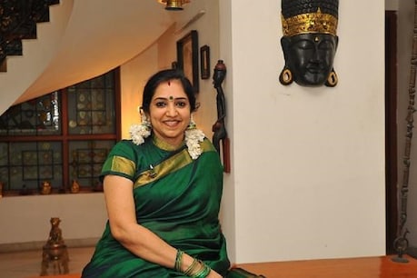வேட்பாளர் அறிவோம்: தென்சென்னை தி.மு.க வேட்பாளர் தமிழச்சி தங்கப்பாண்டியன் வேட்பாளர் அறிவோம்: தென்சென்னை தி.மு.க வேட்பாளர் தமிழச்சி தங்கப்பாண்டியன்