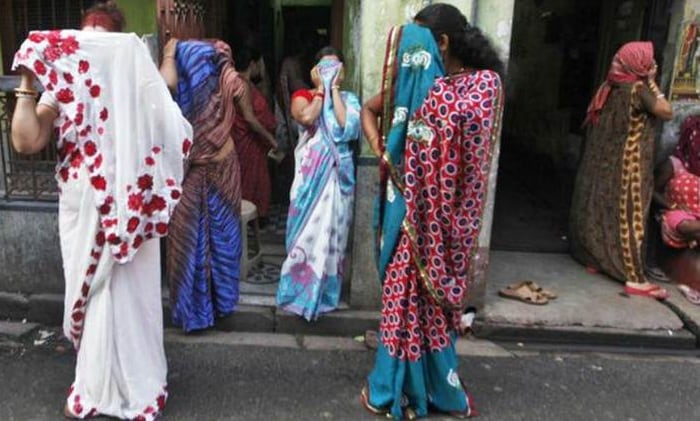 சோனாகாச்சி கொல்கத்தாவின் வடக்கு தொகுதியைத் சேர்ந்தது. இந்த தொகுதிக்கு அடுத்த மாதம் 19-ம் தேதி வாக்குப்பதிவு நடைபெற உள்ளது. சோனாகாச்சி கொல்கத்தாவின் வடக்கு தொகுதியைத் சேர்ந்தது. இந்த தொகுதிக்கு அடுத்த மாதம் 19-ம் தேதி வாக்குப்பதிவு நடைபெற உள்ளது.