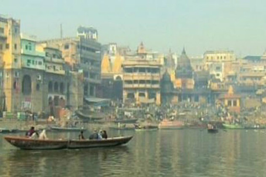 மாசுபாடுகளால் தவிக்கும் மோடியின் தொகுதி!