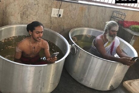 கர்நாடகாவில் மழை வேண்டி கோவில்களில் சிறப்பு பூஜைகள்! கர்நாடகாவில் மழை வேண்டி கோவில்களில் சிறப்பு பூஜைகள்!