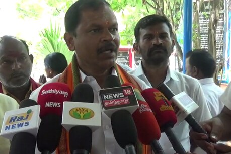ரஜினிகாந்த் ’ராஜராஜ சோழன் ஆட்சி’ அமைப்பார் - அர்ஜூன் சம்பத் ரஜினிகாந்த் ’ராஜராஜ சோழன் ஆட்சி’ அமைப்பார் - அர்ஜூன் சம்பத்