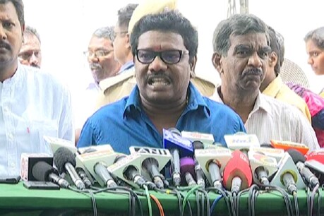 பேச அனுமதிக்கவில்லை - சபாநாயகரின் செயல் ஜனநாயகத்துக்கு எதிரானது: கருணாஸ் பேச அனுமதிக்கவில்லை - சபாநாயகரின் செயல் ஜனநாயகத்துக்கு எதிரானது: கருணாஸ்