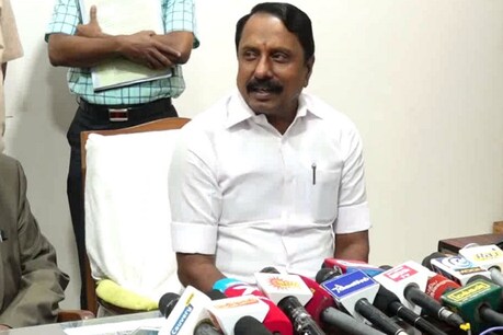 எந்த தேர்தலையும் சந்திக்க அதிமுக தயார்... அமைச்சர் செங்கோட்டையன்...! எந்த தேர்தலையும் சந்திக்க அதிமுக தயார்... அமைச்சர் செங்கோட்டையன்...!