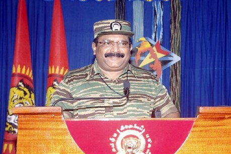 பிரபாகரன் மது, போதையை விரும்பாதவர் - சிறீசேனவுக்கு முன்னாள் தளபதி ஃபொன்சேகா பதிலடி பிரபாகரன் மது, போதையை விரும்பாதவர் - சிறீசேனவுக்கு முன்னாள் தளபதி ஃபொன்சேகா பதிலடி