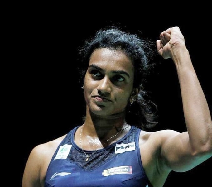 இதன், மகளிர் ஒற்றையர் பிரிவு அரையிறுதிப் போட்டியில், தரநிலையில் ஐந்தாவது இடம் வகிக்கும் இந்தியாவின் பி.வி.சிந்து, 4-வது இடத்தில் உள்ள சீனாவின் சென் யுஃபேவுடன் (Chen Yufei) மோதினார். இதன், மகளிர் ஒற்றையர் பிரிவு அரையிறுதிப் போட்டியில், தரநிலையில் ஐந்தாவது இடம் வகிக்கும் இந்தியாவின் பி.வி.சிந்து, 4-வது இடத்தில் உள்ள சீனாவின் சென் யுஃபேவுடன் (Chen Yufei) மோதினார்.