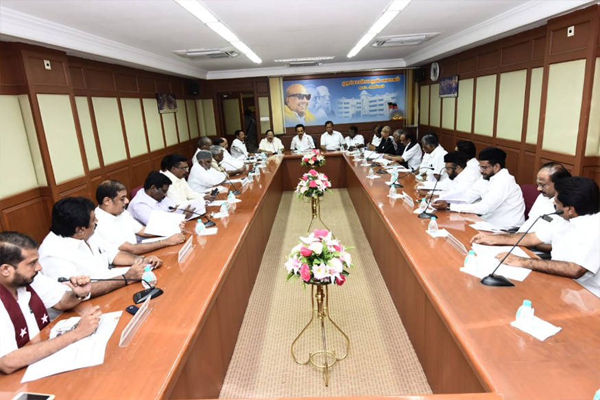 ”காஷ்மீருக்கான புதிய சட்டத்தை நிறுத்துக."