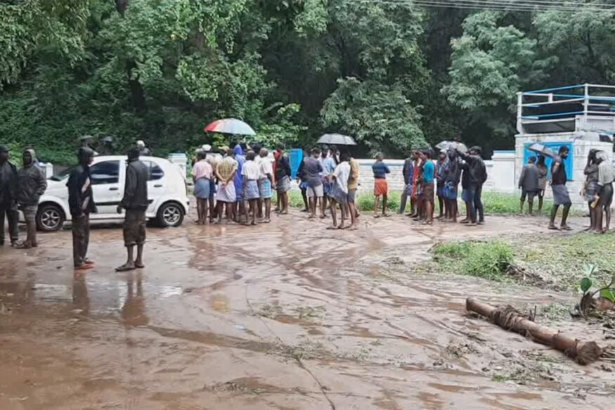 கோவை மாவட்டம் சோலையார் மற்றும் நீலகிரி மாவட்டம் அவலாஞ்சியில் தலா 8 சென்டிமீட்டர் மழை பெய்துள்ளது. கோவை மாவட்டம் சோலையார் மற்றும் நீலகிரி மாவட்டம் அவலாஞ்சியில் தலா 8 சென்டிமீட்டர் மழை பெய்துள்ளது.
