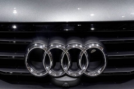 இந்தியாவுக்கு 100 கார்கள் மட்டுமே...! AUDI-யின் புதிய சொகுசுக் கார் இந்தியாவுக்கு 100 கார்கள் மட்டுமே...! AUDI-யின் புதிய சொகுசுக் கார்