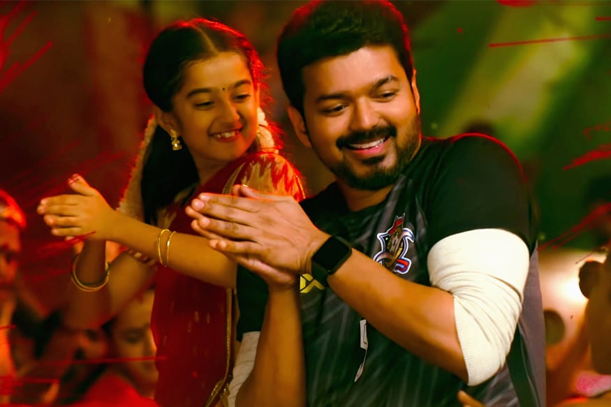 பிகில் படத்தில் இருந்து விஜய் பாடிய வெறித்தனம் என்ற பாடல் வெளியாகி யூடியூப் ட்ரெண்டிங்கில் முதலிடத்தில் உள்ளது. இதுவரை இந்த பாடல் 97 லட்சம் பார்வையாளர்களை கடந்துள்ளது. 9,22,000 பேர் லைக் செய்துள்ளனர். பிகில் படத்தில் இருந்து விஜய் பாடிய வெறித்தனம் என்ற பாடல் வெளியாகி யூடியூப் ட்ரெண்டிங்கில் முதலிடத்தில் உள்ளது. இதுவரை இந்த பாடல் 97 லட்சம் பார்வையாளர்களை கடந்துள்ளது. 9,22,000 பேர் லைக் செய்துள்ளனர்.