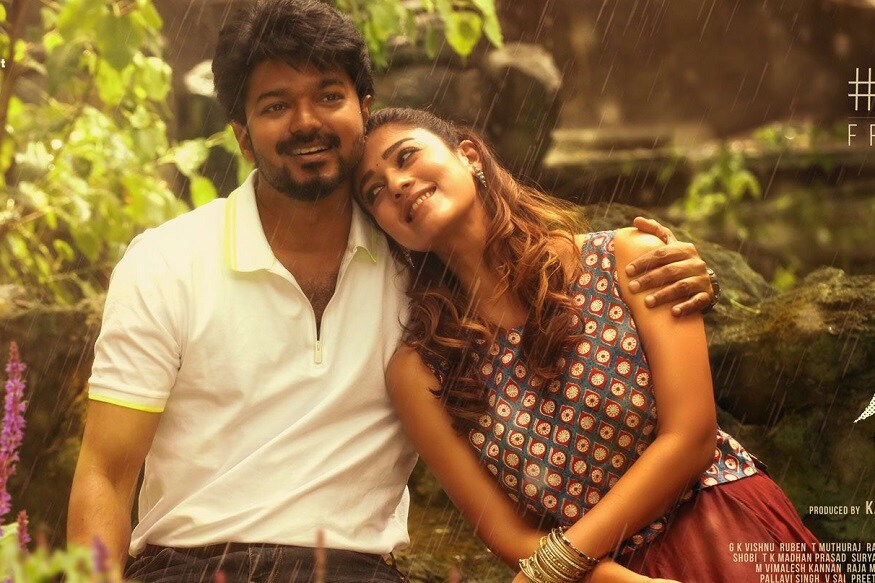 அட்லி இயக்கத்தில் விஜய் நடிப்பில் உருவாகியுள்ள பிகில் திரைப்படத்திலிருந்து உனக்காக என்ற பாடல் வெளியாகி உள்ளது. சிங்கப் பெண்ணே மற்றும் வெறித்தனம் ஆகிய பாடல்களைத் தொடர்ந்து மூன்றாவதாக வெளியிடப்பட்டுள்ள இந்த பாடல் ஒரு மெலடி பாடலாக உருவாகி உள்ளது. ஏ.ஆர்.ரகுமான் இசையில் ஸ்ரீகாந்த் ஹரிஹரன், மதுரா தாரி துல்லாரி ஆகியோர் இந்தப் பாடலை பாடியுள்ளனர். அட்லி இயக்கத்தில் விஜய் நடிப்பில் உருவாகியுள்ள பிகில் திரைப்படத்திலிருந்து உனக்காக என்ற பாடல் வெளியாகி உள்ளது. சிங்கப் பெண்ணே மற்றும் வெறித்தனம் ஆகிய பாடல்களைத் தொடர்ந்து மூன்றாவதாக வெளியிடப்பட்டுள்ள இந்த பாடல் ஒரு மெலடி பாடலாக உருவாகி உள்ளது. ஏ.ஆர்.ரகுமான் இசையில் ஸ்ரீகாந்த் ஹரிஹரன், மதுரா தாரி துல்லாரி ஆகியோர் இந்தப் பாடலை பாடியுள்ளனர்.
