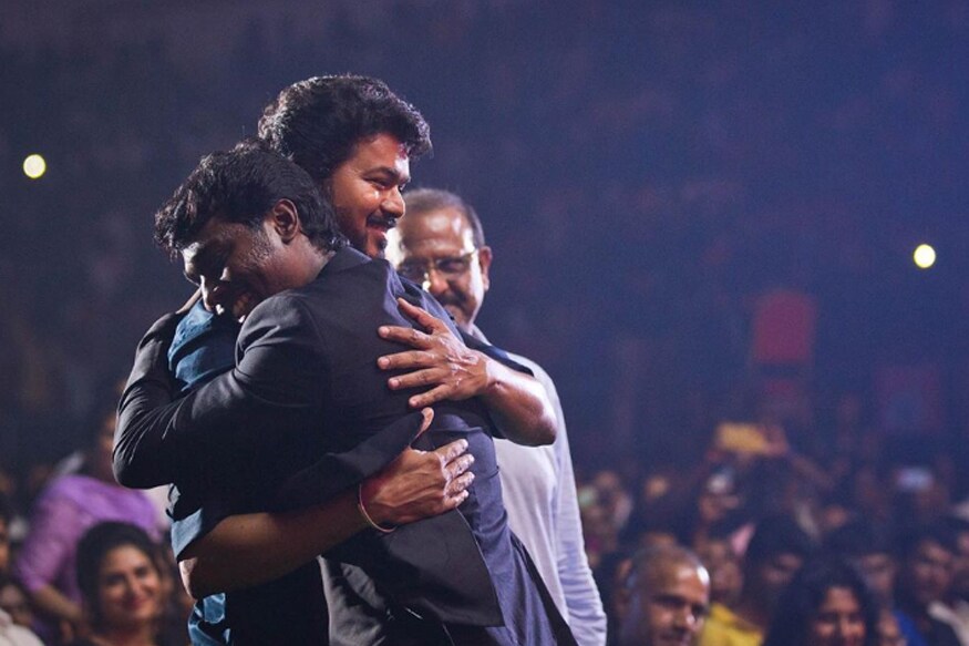 அட்லி பிறந்தநாளுக்கு வாழ்த்து கூறும் விதமாக விஜய் ரசிகர்கள் #HBDAtlee #HBDBigilAtlee என்ற ஹேஷ்டேக்குகளை உருவாக்கி ட்ரெண்ட் செய்து வருகின்றனர் அட்லி பிறந்தநாளுக்கு வாழ்த்து கூறும் விதமாக விஜய் ரசிகர்கள் #HBDAtlee #HBDBigilAtlee என்ற ஹேஷ்டேக்குகளை உருவாக்கி ட்ரெண்ட் செய்து வருகின்றனர்