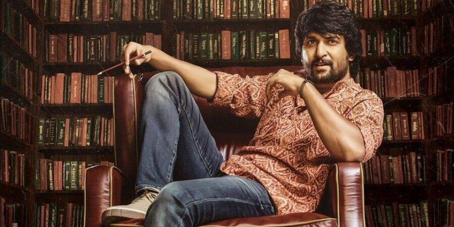 இந்நிலையில் நாகர்ஜுனா திரும்பி வந்ததால் அவர் மீண்டும் தொகுப்பாளராக களமிறங்கியுள்ளார். தற்போது பிக்பாஸ் நிகழ்ச்சியில் நடிகர் நானி கலந்து கொண்டுள்ளார் இந்நிலையில் நாகர்ஜுனா திரும்பி வந்ததால் அவர் மீண்டும் தொகுப்பாளராக களமிறங்கியுள்ளார். தற்போது பிக்பாஸ் நிகழ்ச்சியில் நடிகர் நானி கலந்து கொண்டுள்ளார்
