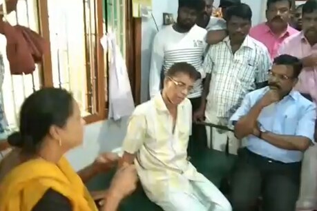 சுபஸ்ரீ குடும்பத்தில் ஒருவருக்கு அரசு வேலை; 1 கோடி இழப்பீடு வழங்குக: திருமாவளவன் கோரிக்கை சுபஸ்ரீ குடும்பத்தில் ஒருவருக்கு அரசு வேலை; 1 கோடி இழப்பீடு வழங்குக: திருமாவளவன் கோரிக்கை