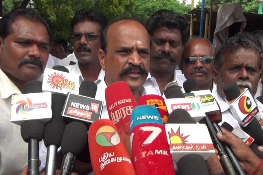 வெளிநாடுகளிலிருந்து நவீன கருவிகளை வாங்க ஆலோசனை