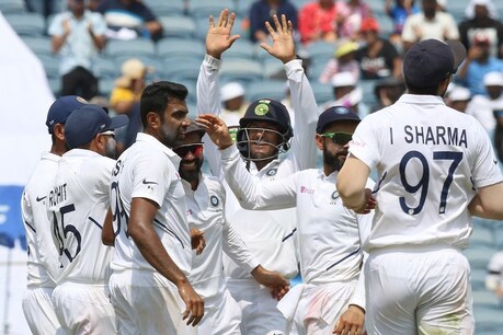 INDvSA 2nd Test | இந்திய அணி அபார பந்துவீச்சு... 275 ரன்களில் சுருண்டது தென்னாப்பிரிக்கா INDvSA 2nd Test | இந்திய அணி அபார பந்துவீச்சு... 275 ரன்களில் சுருண்டது தென்னாப்பிரிக்கா