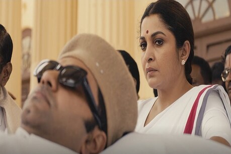 எம்ஜிஆரை வில்லனாகச் சித்தரிக்கிறதா குயின்... #QueenReview எம்ஜிஆரை வில்லனாகச் சித்தரிக்கிறதா குயின்... #QueenReview