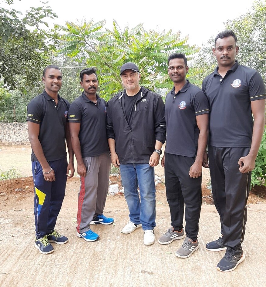 நேர்கொண்ட பார்வை படத்தை அடுத்து இயக்குநர் எச்.வினோத் - அஜித் கூட்டணி 2-வது முறையாக வலிமை படத்தில் இணைந்துள்ளது. நேர்கொண்ட பார்வை படத்தை அடுத்து இயக்குநர் எச்.வினோத் - அஜித் கூட்டணி 2-வது முறையாக வலிமை படத்தில் இணைந்துள்ளது.