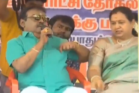விஜயகாந்திற்கு பழையபடி கம்பீரமான குரல் வந்துவிட்டது - மருத்துவர் தகவல் விஜயகாந்திற்கு பழையபடி கம்பீரமான குரல் வந்துவிட்டது - மருத்துவர் தகவல்