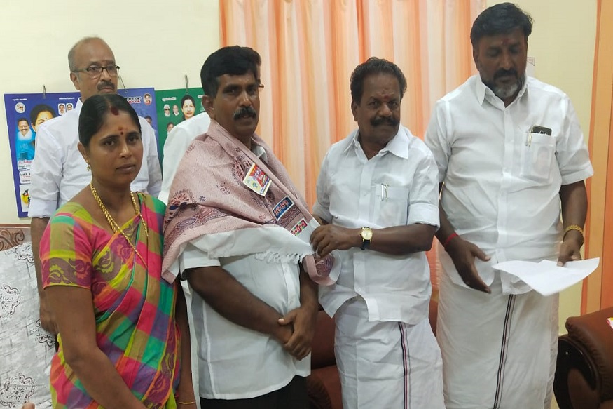 கட்சித் தாவிய கவுன்சிலரால் சிவகங்கையில் குழப்பம்