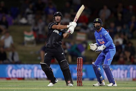 #INDvsNZ | ஒரு நாள் தொடரில் இந்திய அணியை ஒயிட் வாஷ் செய்து பழிதீர்த்த நியூசிலாந்து..! #INDvsNZ | ஒரு நாள் தொடரில் இந்திய அணியை ஒயிட் வாஷ் செய்து பழிதீர்த்த நியூசிலாந்து..!