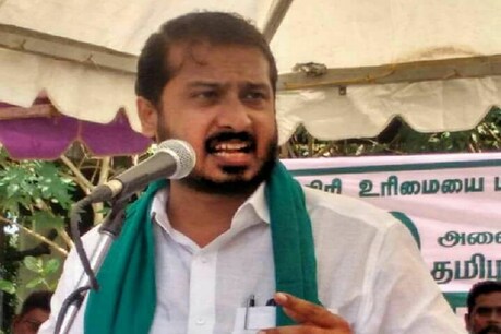 வெளிநாடுகளில் தவிக்கும் இந்தியர்களை மீட்க வேண்டும் - தமிமுன் அன்சாரி கோரிக்கை வெளிநாடுகளில் தவிக்கும் இந்தியர்களை மீட்க வேண்டும் - தமிமுன் அன்சாரி கோரிக்கை