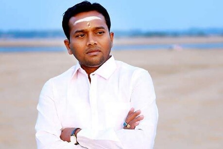 கொரோனா... கடத்தல் வழக்கில் 7 மாதங்களுக்கு பின் சரணடைந்த அதிமுக பிரமுகர்! கொரோனா... கடத்தல் வழக்கில் 7 மாதங்களுக்கு பின் சரணடைந்த அதிமுக பிரமுகர்!