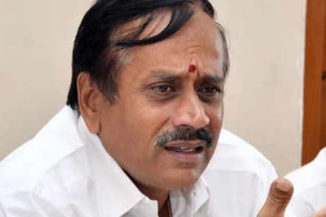 ஸ்டாலின் முன் ஜாமீன் எடுத்து வைத்துக்கொண்டால் நல்லது - ஹெச். ராஜா ஸ்டாலின் முன் ஜாமீன் எடுத்து வைத்துக்கொண்டால் நல்லது - ஹெச். ராஜா